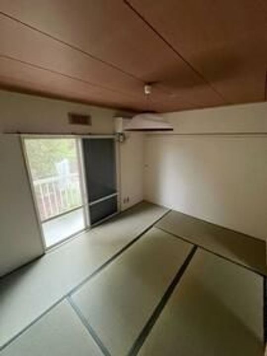 ハイツ白井の居間