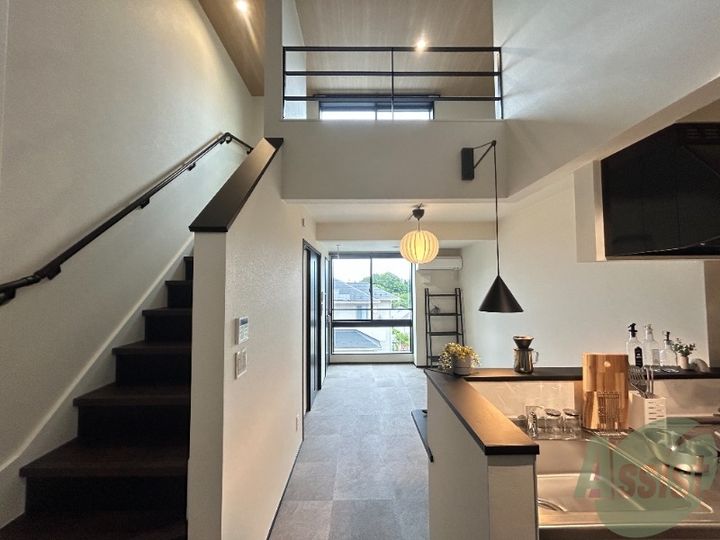 ソレイユ八木山BASEの居間