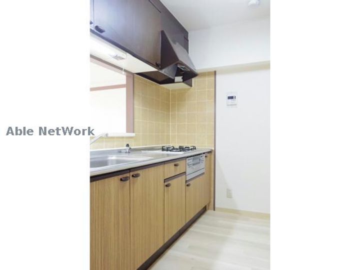 オーシャン50日進駅前のキッチン