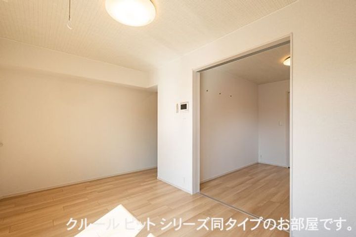 クレールガーデン Iの居間