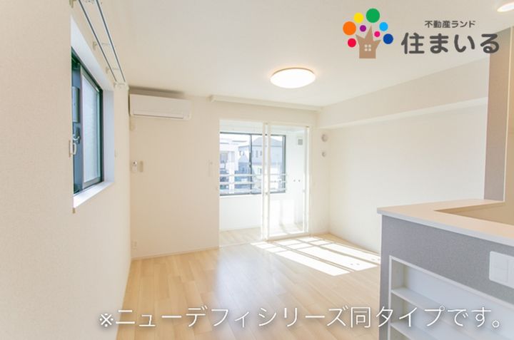 愛知県刈谷市泉田町法知山(アパート)の賃貸物件の居間