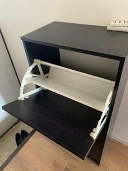 ビレッジ旭ヶ丘の玄関