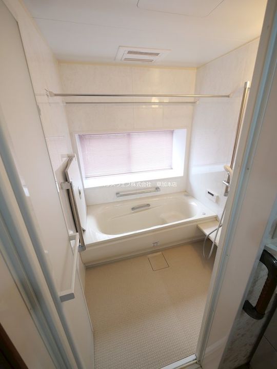 埼玉県草加市氷川町(一戸建)の賃貸物件の風呂