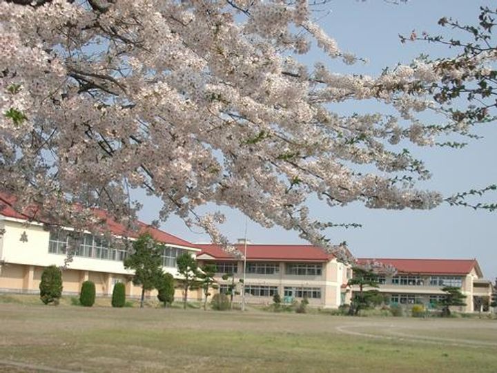 メゾンマスト盛南中央IIの周辺