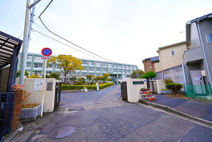 広島県安芸郡府中町浜田本町(マンション)の賃貸物件の周辺