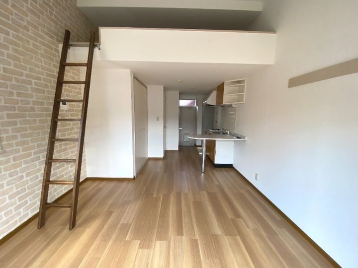 ピアセンテ和光IIの居間