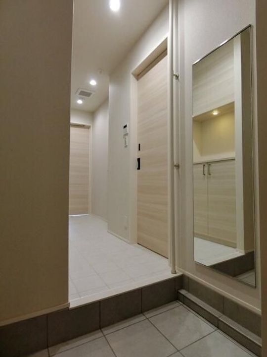 風香東新宿の玄関