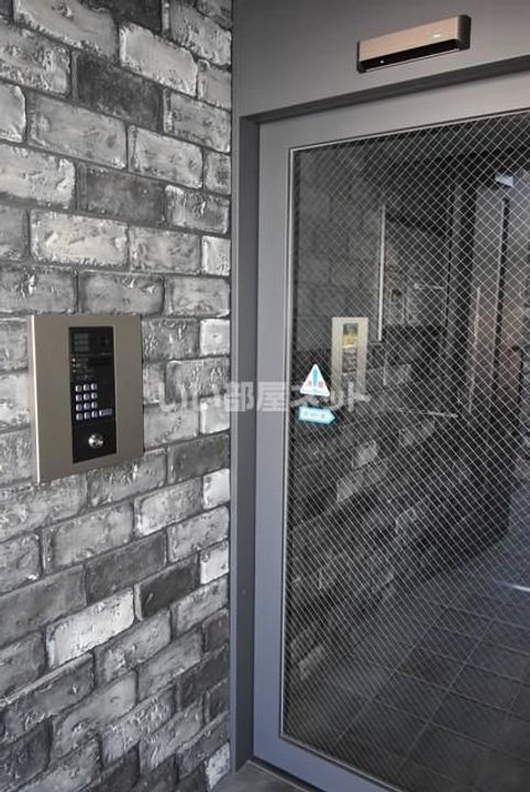 THE APARTMENT福山駅前の地図