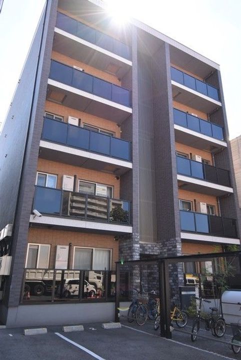 THE APARTMENT福山駅前の外観