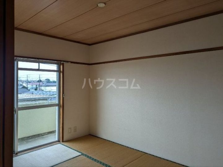 吉沢マンションの内装