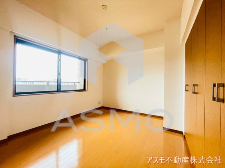 リーガル岡崎橋の内装