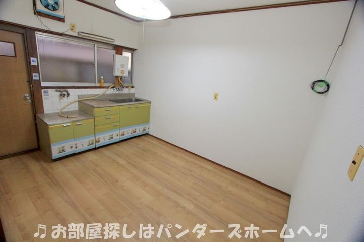 大阪府枚方市楠葉並木1(一戸建)の賃貸物件の居間