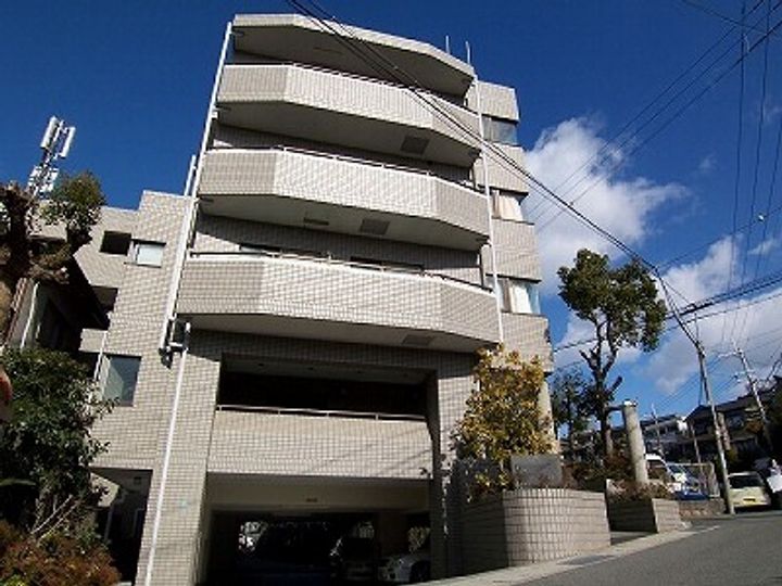 兵庫県芦屋市親王塚町(マンション)の賃貸物件の外観