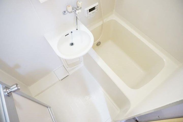 ステップ元山の風呂