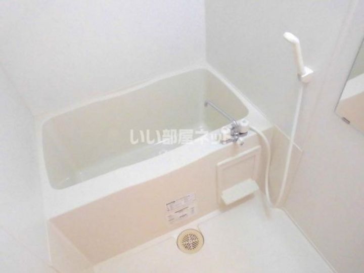 埼玉県三郷市早稲田2(アパート)の賃貸物件の風呂