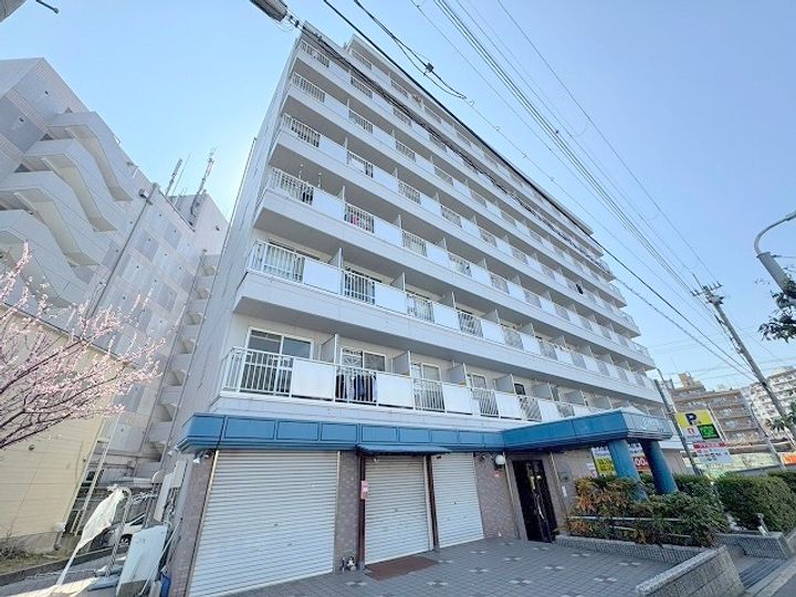 ジュネス新大阪の外観