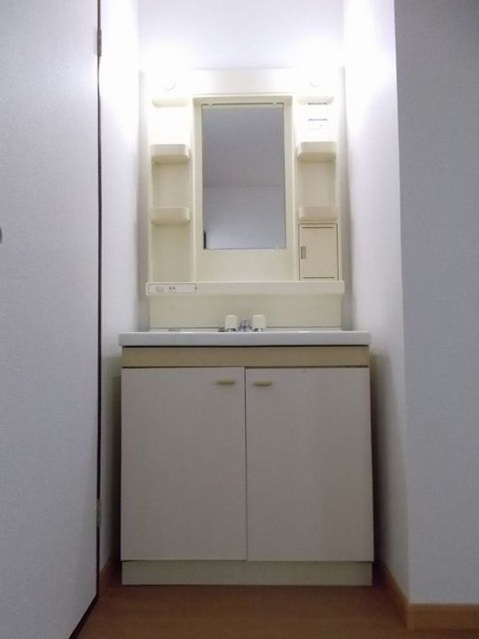 サンビレッヂの内装