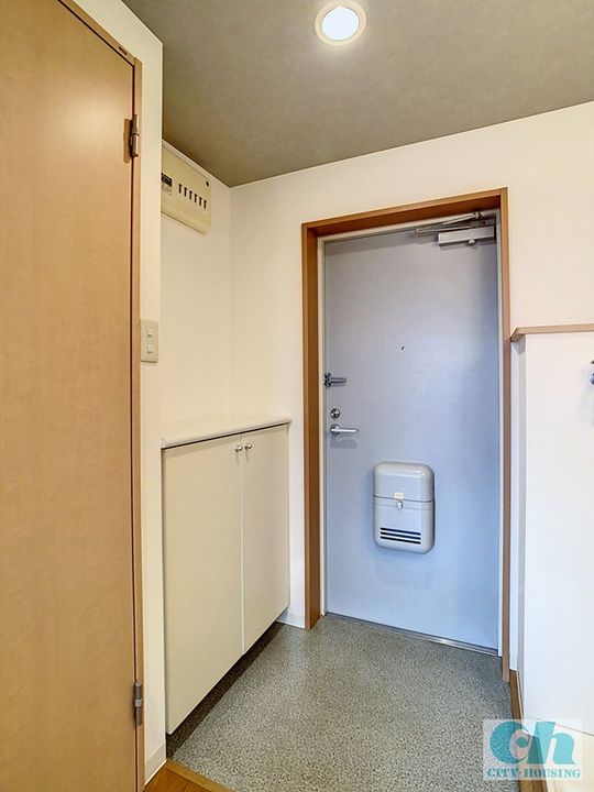 ファミーユの玄関