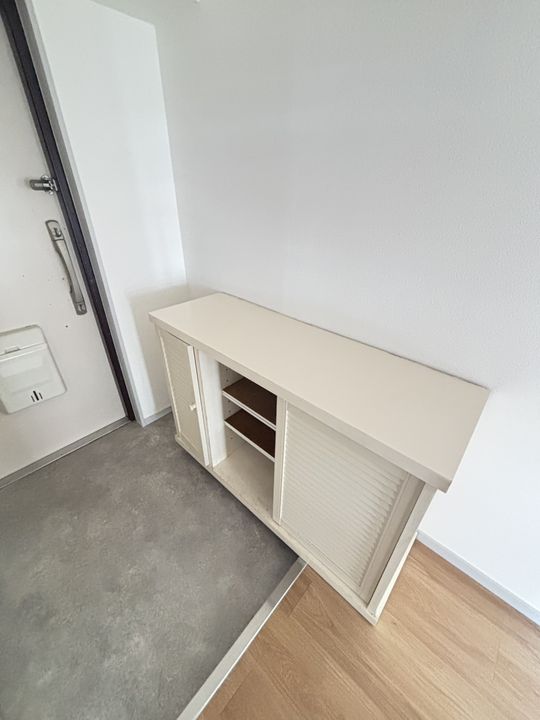 舞子芙蓉ハイツの玄関