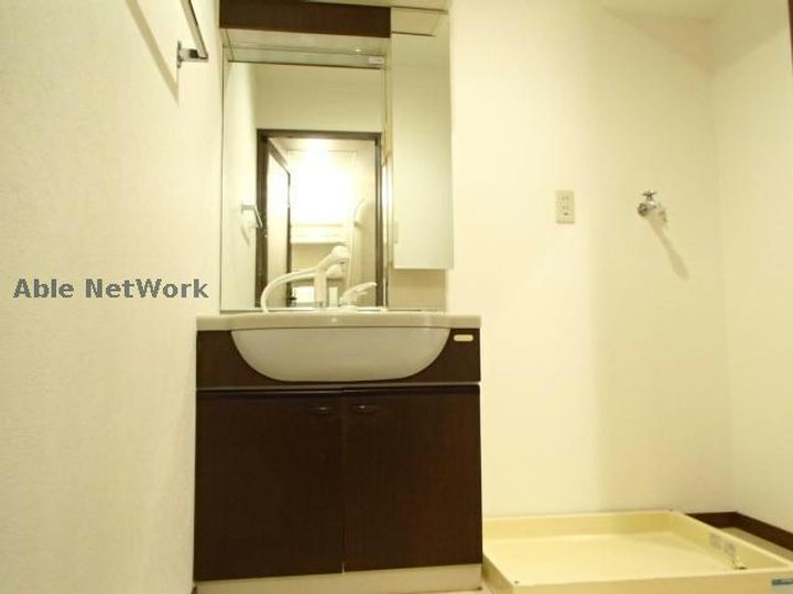 オーシャン50日進駅前の内装