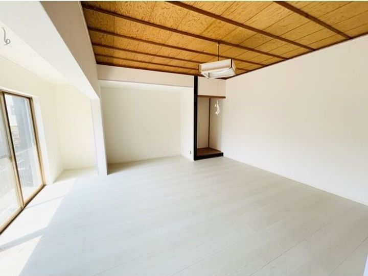 岐阜県岐阜市長良雄総(一戸建)の賃貸物件の居間