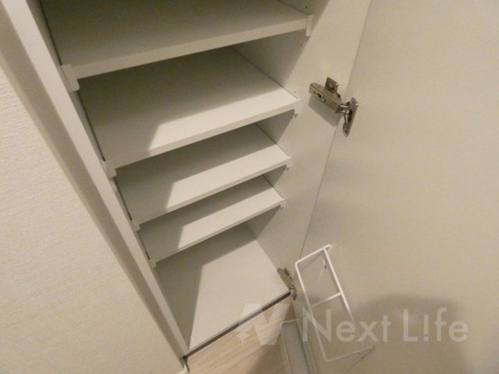 スパシエ横浜アルトの玄関