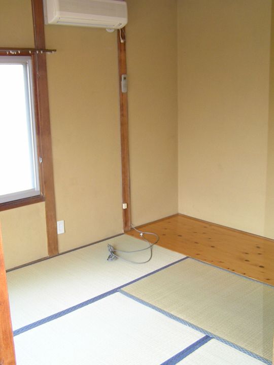 しの田アパートの内装