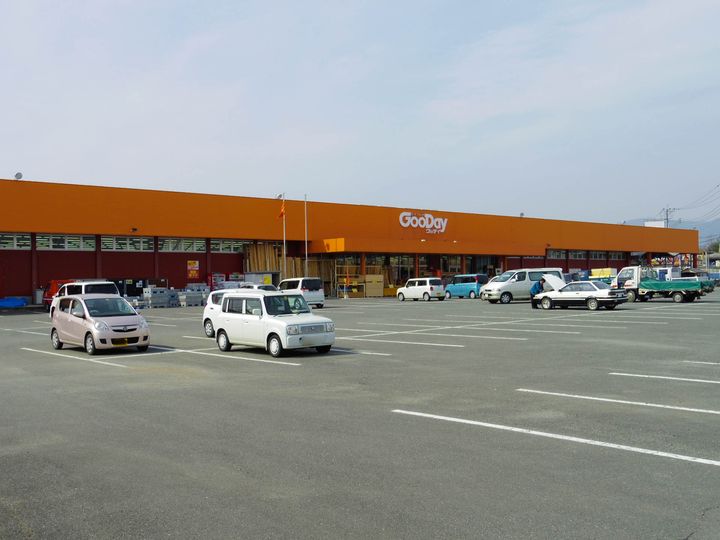 シャトー上峰の周辺