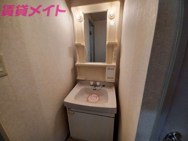 ストリートアートの内装