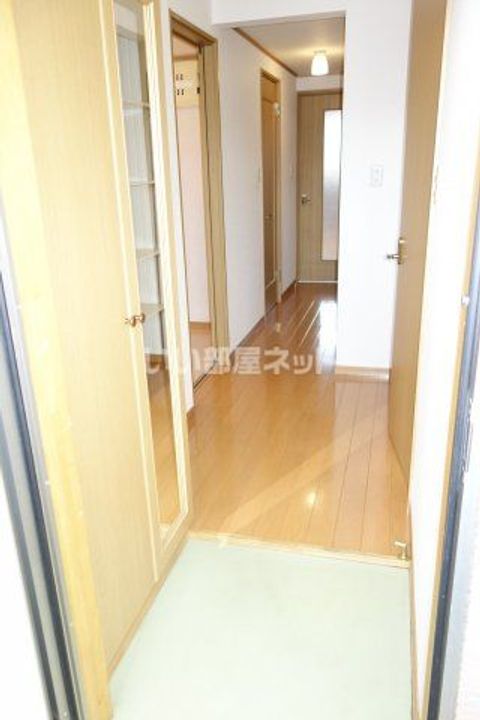 すまいる9番館の玄関