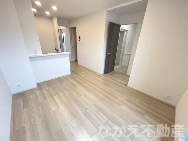 徳島県小松島市大林町字金岡(アパート)の賃貸物件の居間