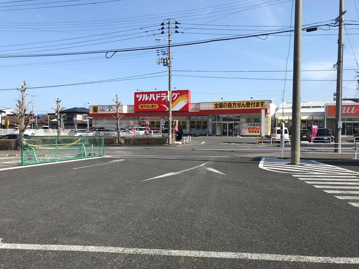 プロムナードの周辺