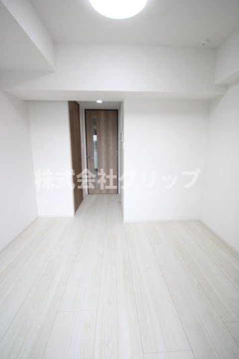 ジェノヴィア西横浜の居間