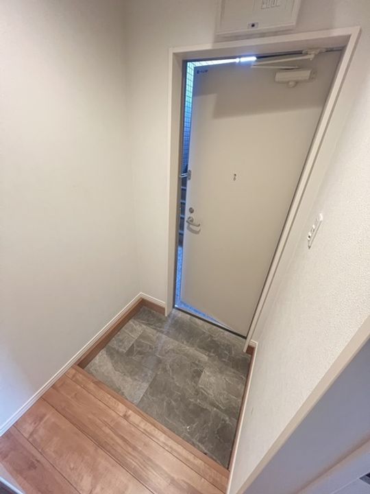 ALEGRIA金岡の玄関