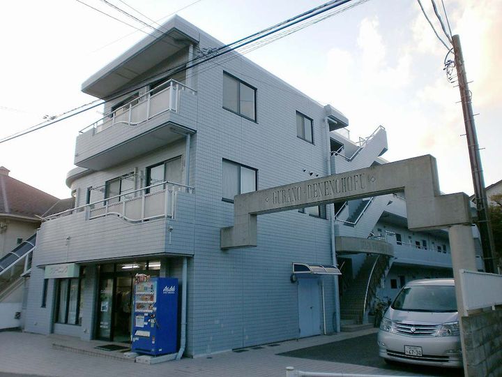 グラノ田園調布の外観