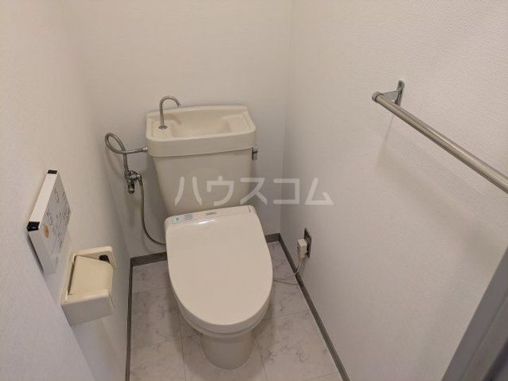 ルルド・タカハラの内装