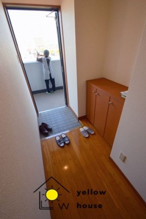 岡山県岡山市北区西長瀬(マンション)の賃貸物件の玄関