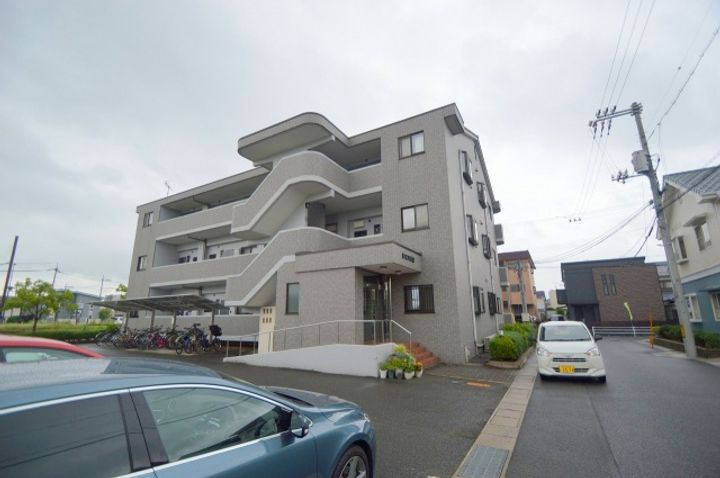 岡山県岡山市北区西長瀬(マンション)の賃貸物件の外観