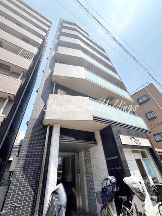 ラルジュメーアの外観