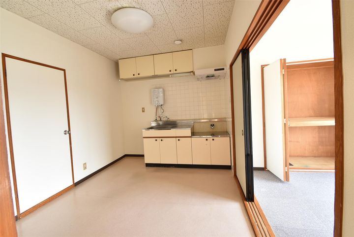 小林ハイツの内装