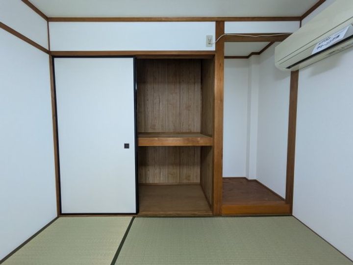 コーポ尾崎の内装