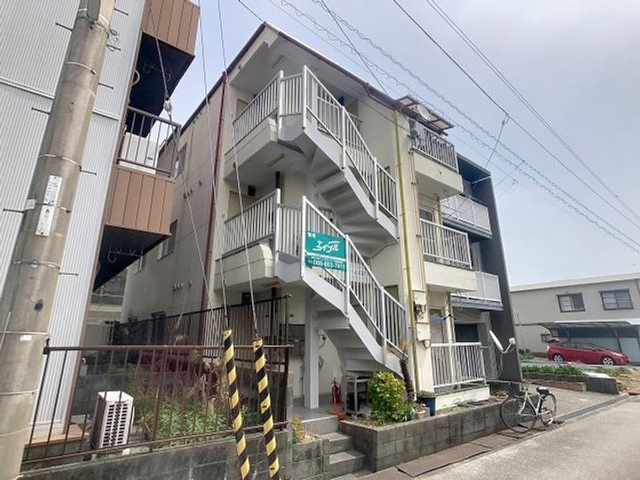 コーポ尾崎の外観