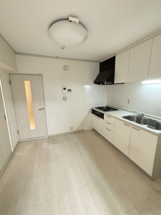 大阪府大阪市東淀川区東淡路1(マンション)の賃貸物件の居間