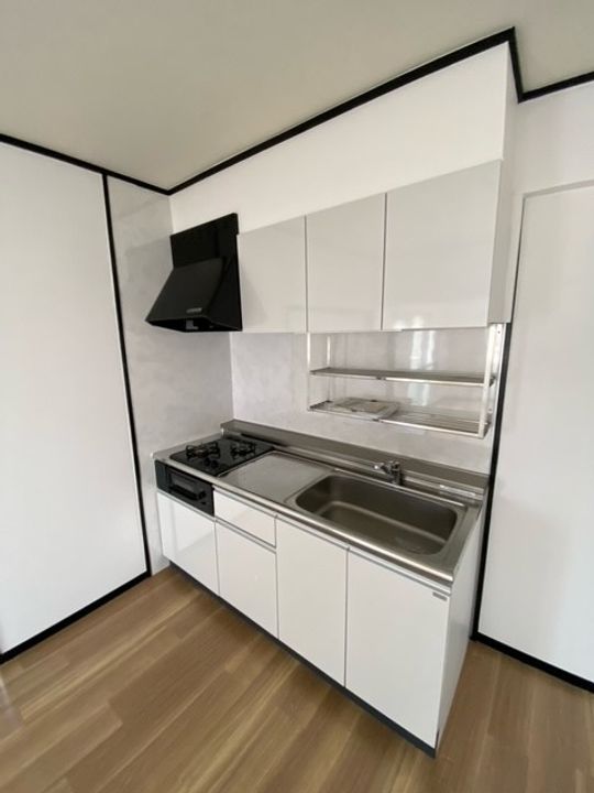 ロイヤルハイツ瑞穂のキッチン