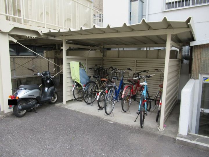 ロイヤルハイツ瑞穂の地図