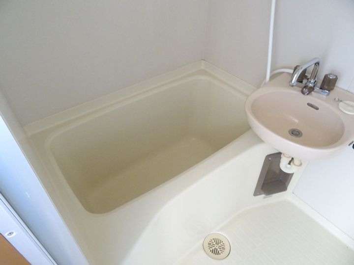 新潟県新潟市東区山木戸4(アパート)の賃貸物件の風呂