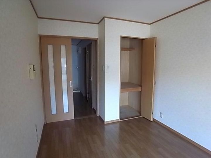 フィオーレ・ジラソーレの居間