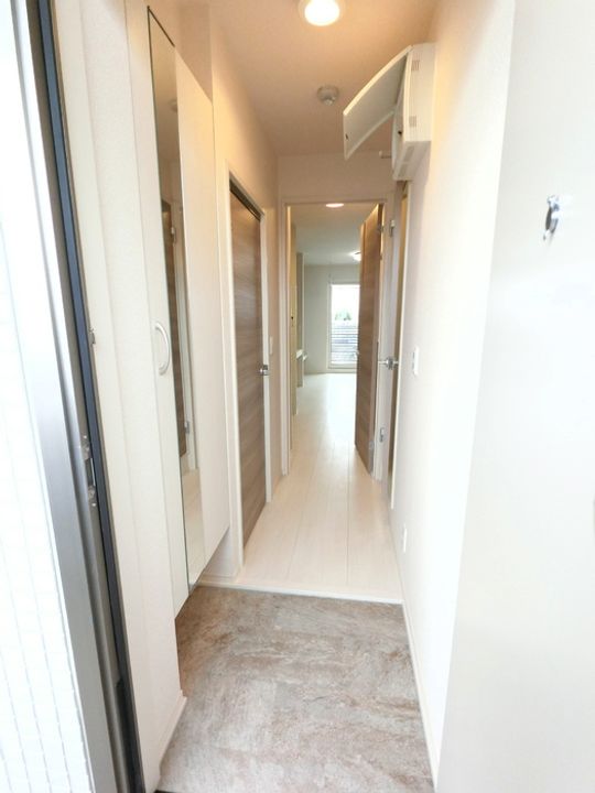 群馬県前橋市西片貝町4(アパート)の賃貸物件の玄関