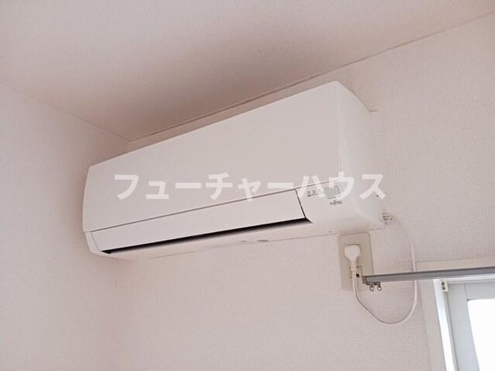 プラドール岡崎の内装