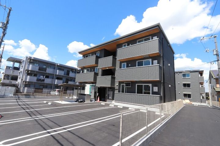 広島県福山市多治米町3(アパート)の賃貸物件の外観